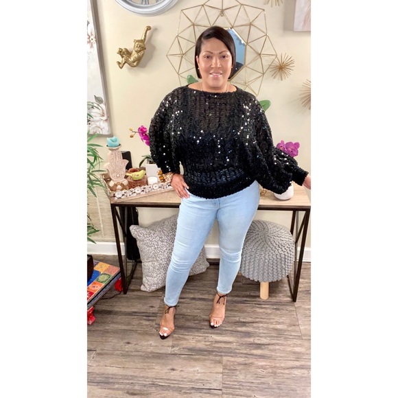 Vintage Bubble Sleeve Sequin Top - Picture 9 of 9